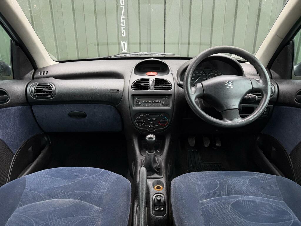Peugeot 206 1.4 Glx Hatchback Silver #7