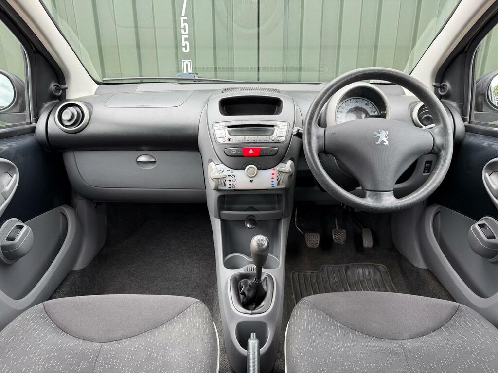 Peugeot 107 1.0 12V Urban Euro 4 YK60WGF Grey #6