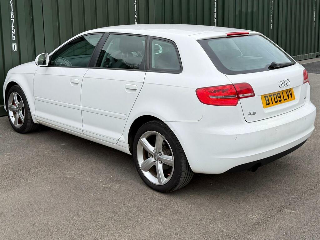 Audi A3 1.6 Technik Sportback Euro 4 White #4