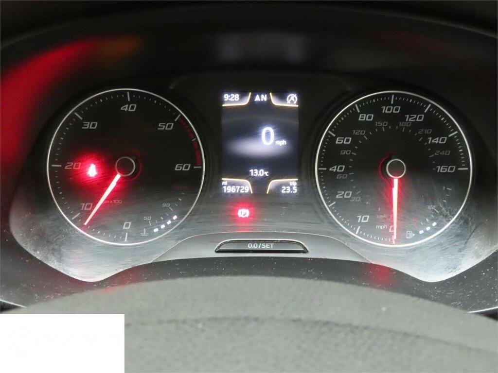 Seat Leon 1.8 Tsi Fr Technology 180 Bhp White #3