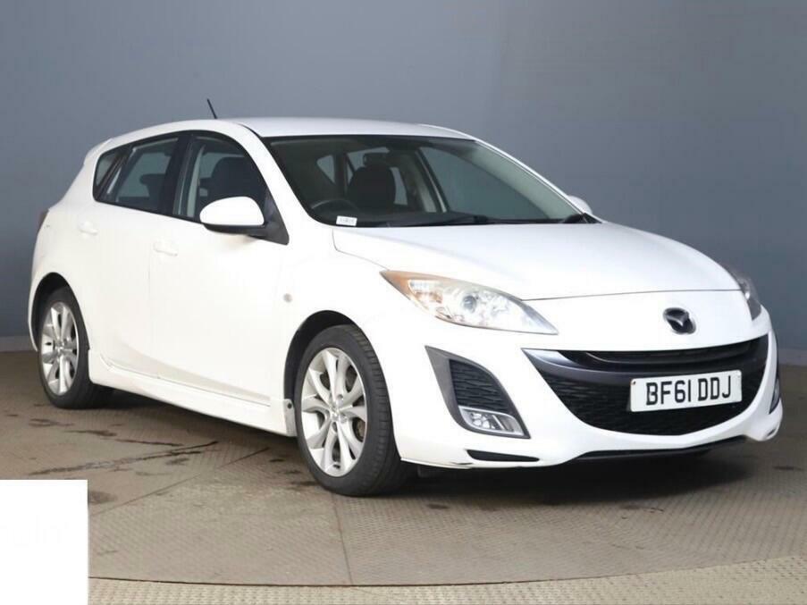 Mazda 3 Takuya White