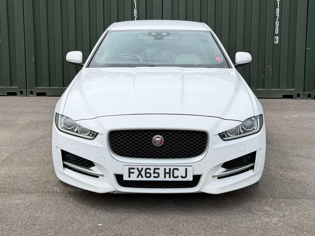 Jaguar XE 2.0D R-sport Euro 6 Ss FX65HCJ White #2