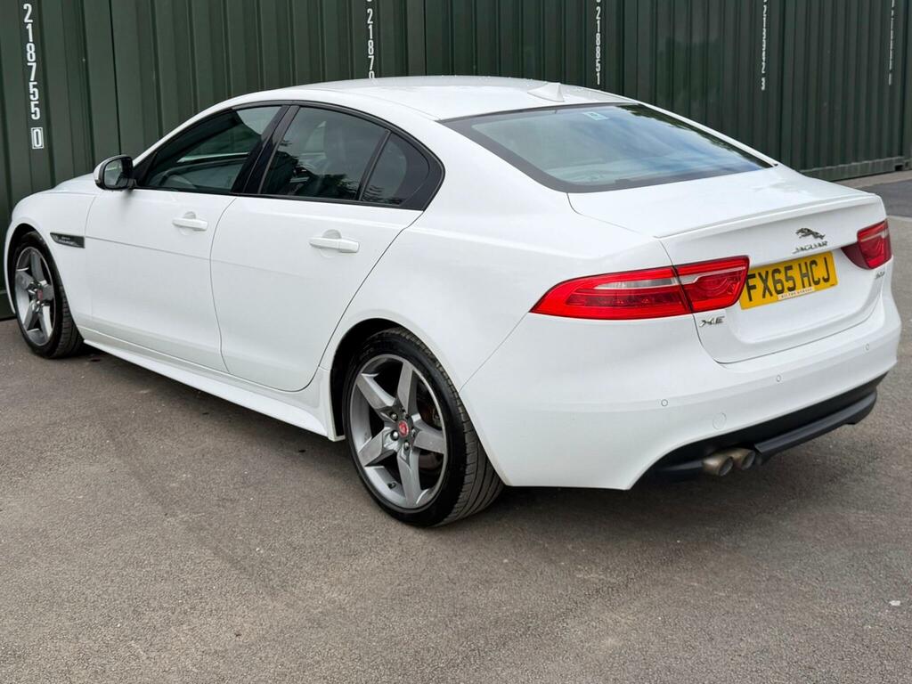 Jaguar XE 2.0D R-sport Euro 6 Ss FX65HCJ White #4