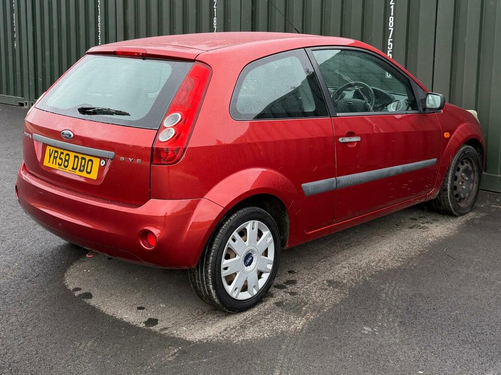 Ford Fiesta 1.25 Style Climate YR58DDO Red #6