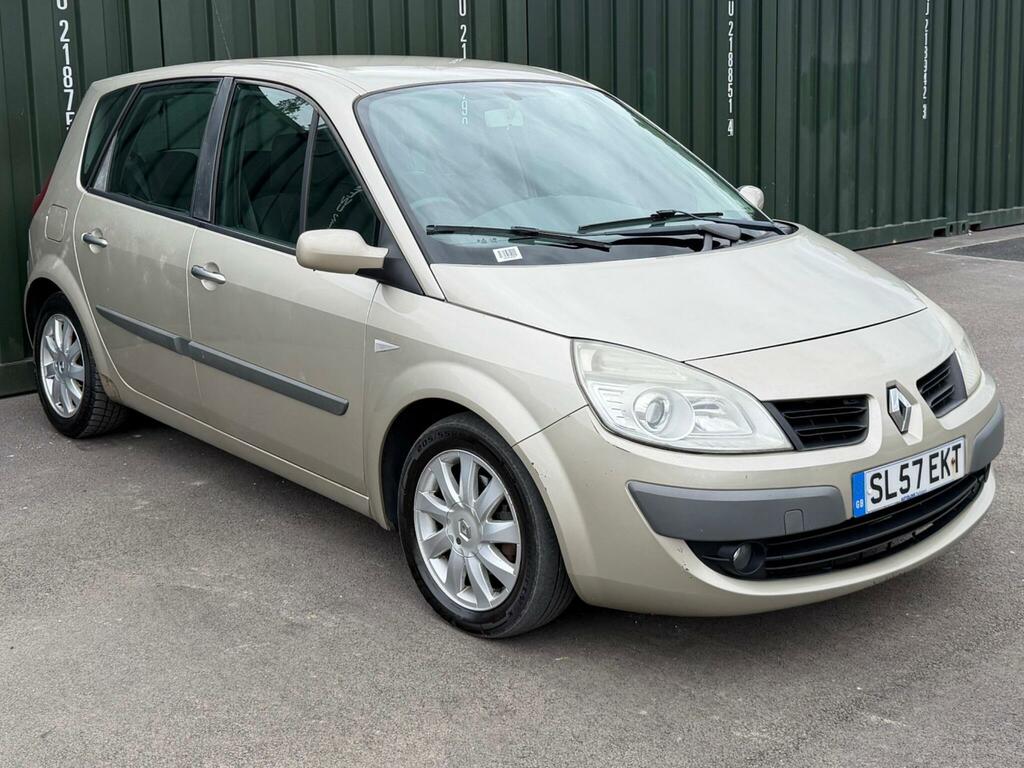 Renault Scenic 1.6 Vvt Dynamique Gold