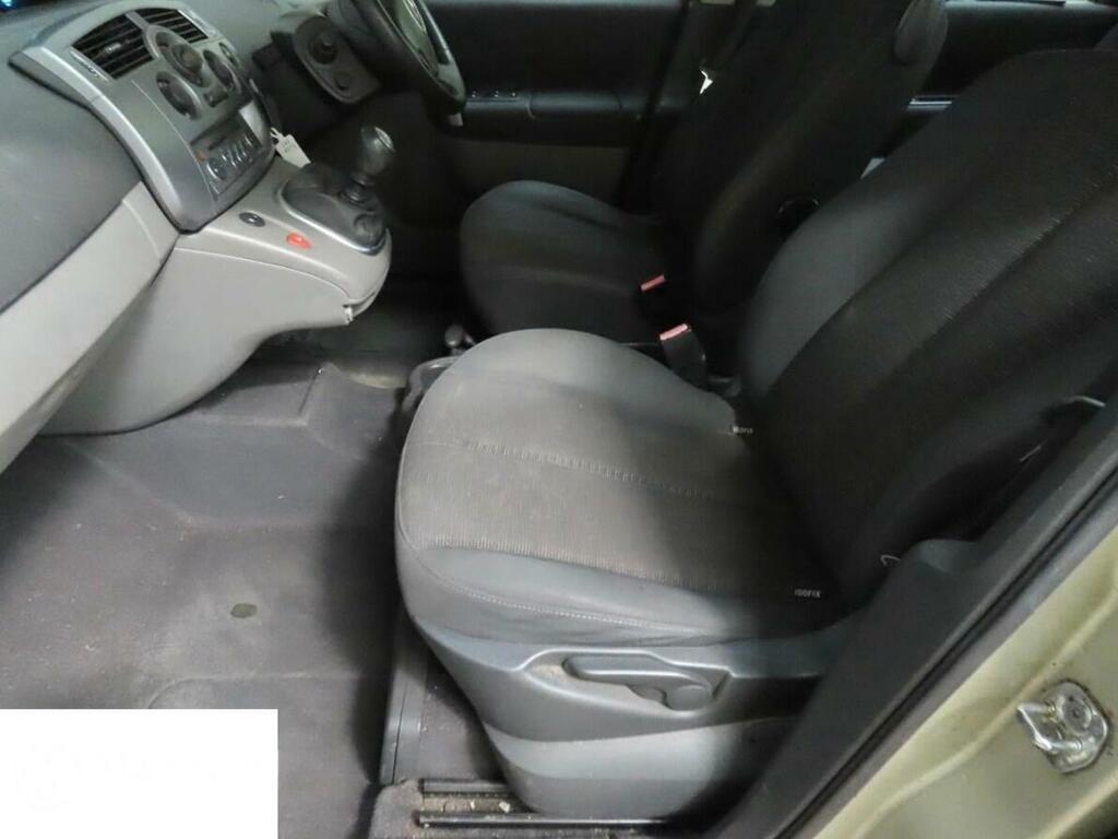 Renault Scenic 1.5 Dci Dynamique S Silver #7