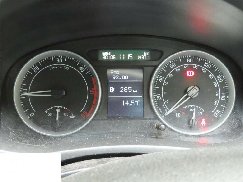Skoda Fabia 1.6 Tdi Se Euro 5 Grey #3