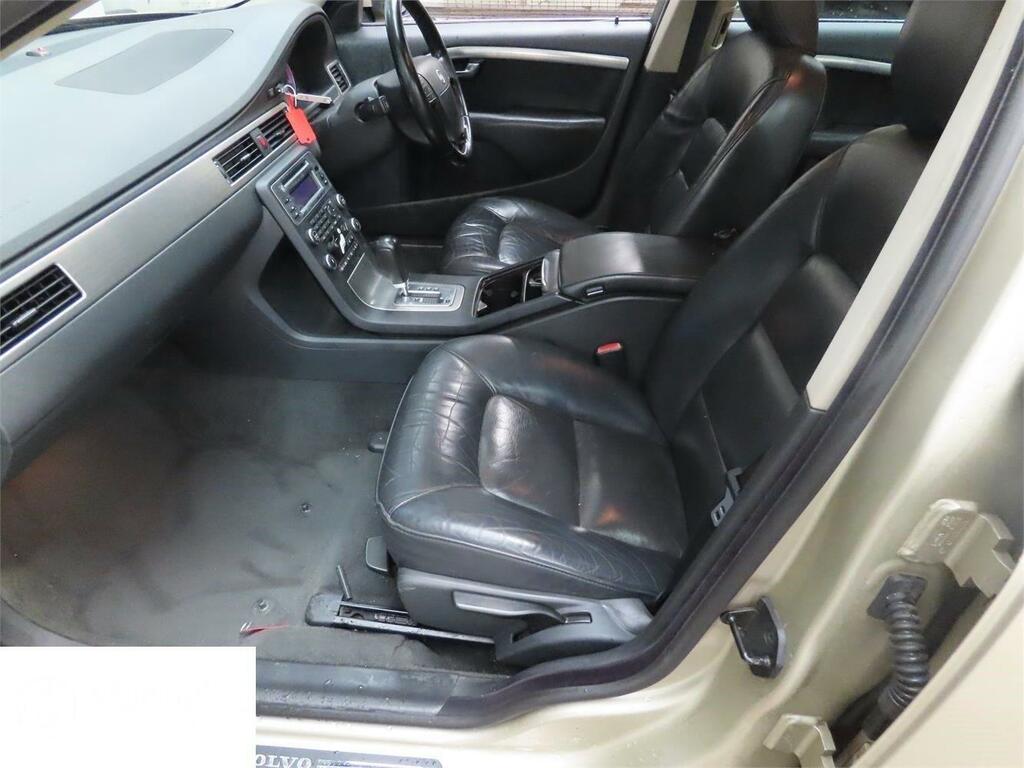Volvo S80 Se Gold #2