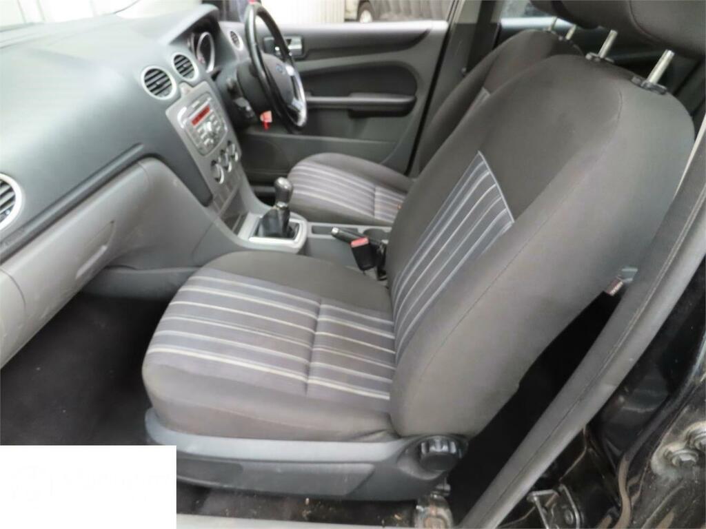 Ford Focus 1.6 Zetec Hatchback 161 Gkm, 9 Blue #2