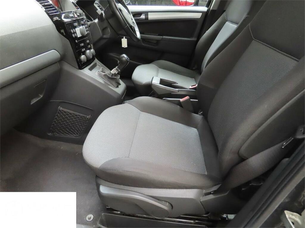 Vauxhall Zafira Exclusiv Grey #2