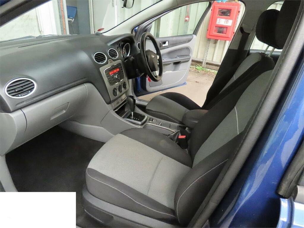 Ford Focus 1.8 Zetec S Hatchback 167 Gkm, Black #2