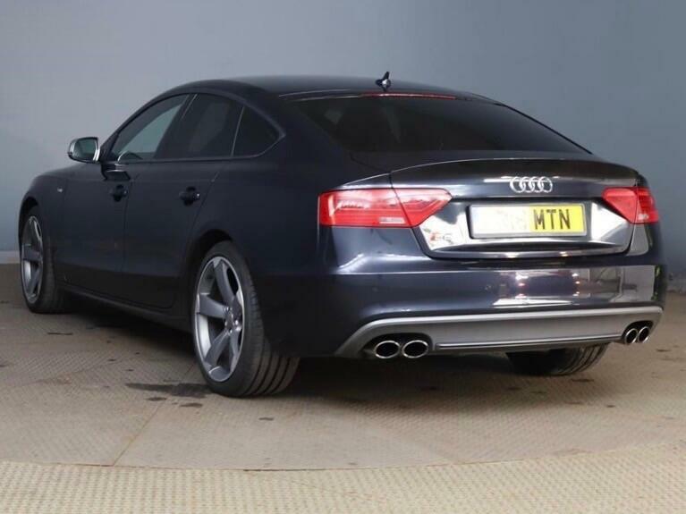 Audi S5 Black Edition Blue #4