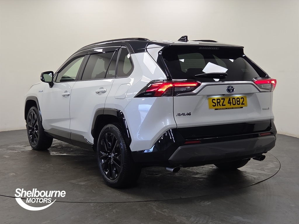 Toyota Rav 4 Rav4 Dynamic 2.5 Hybrid 2Wd SRZ4082 White #2