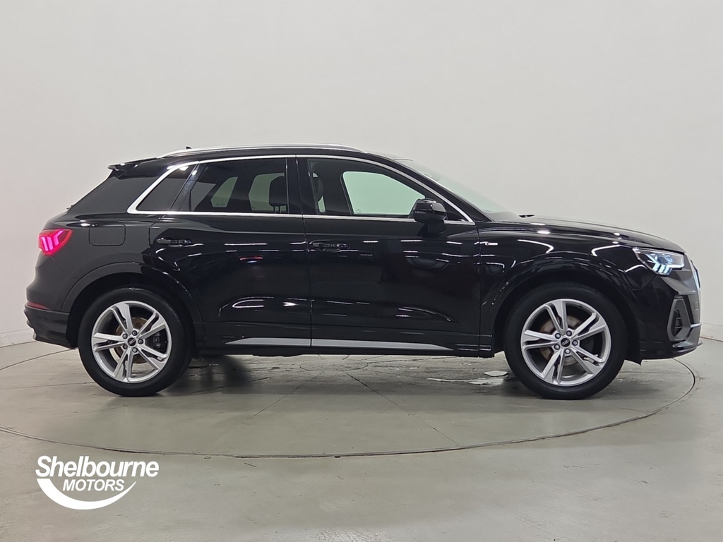 Audi Q3 Q3 1.5 Tfsi Cod 35 S Line Suv Eu VIG3533 Black #3