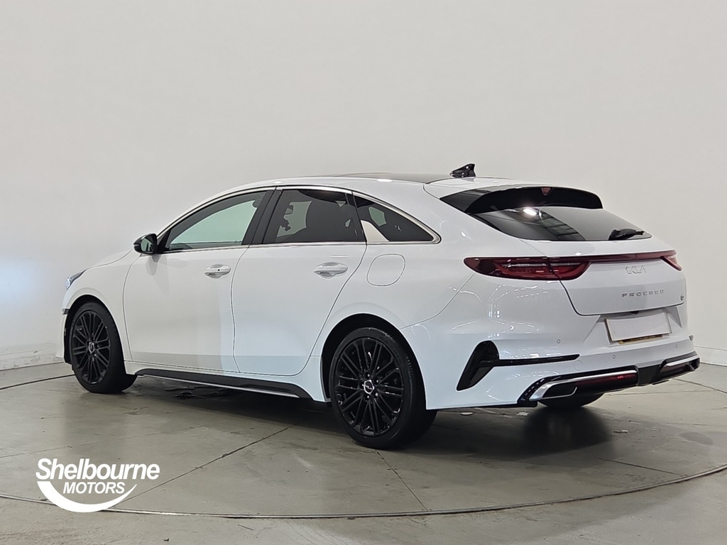 Kia Proceed Proceed 1.5 T-gdi Gt-line S Shooting Brake Pet White #2