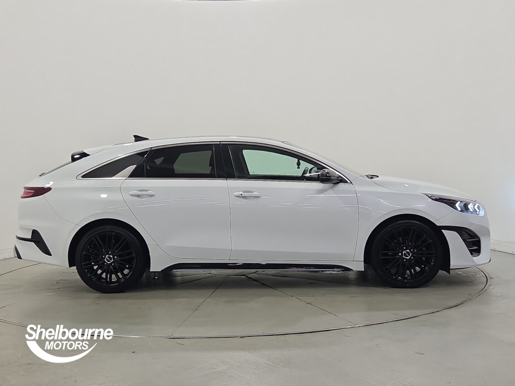 Kia Proceed Proceed 1.5 T-gdi Gt-line S Shooting Brake Pet White #3