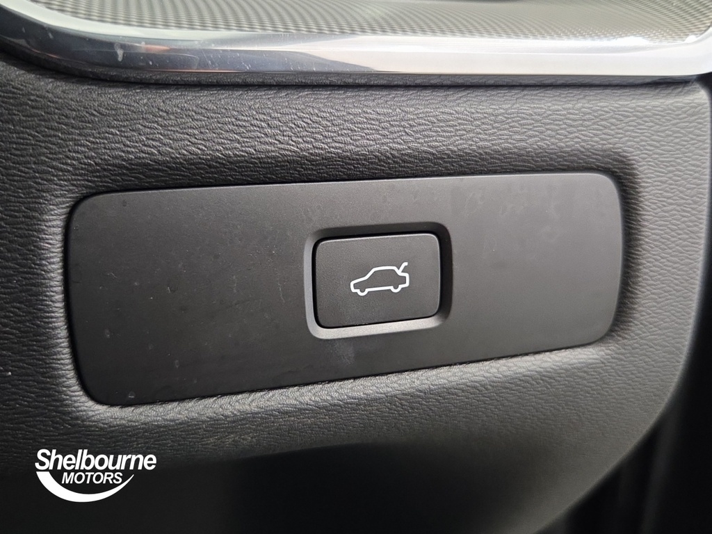 Volvo XC60 Xc60 2.0 B5 Mhev Core Suv Hybrid A ML25VUJ Black #5