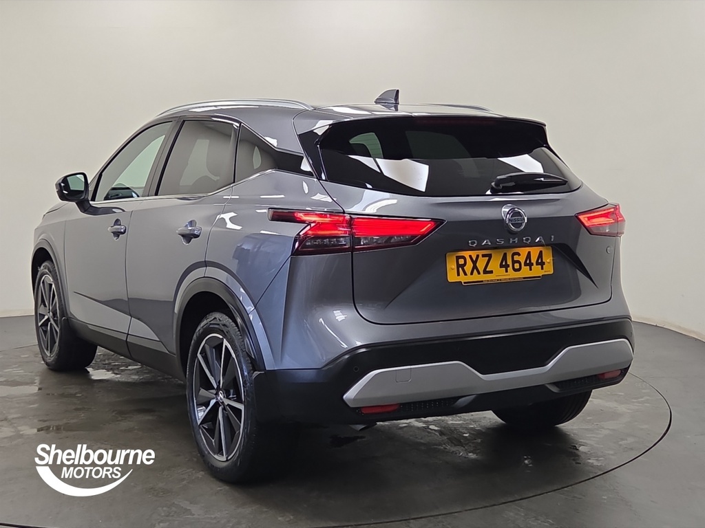 Nissan Qashqai Qashqai 1.3 Dig-t Mh Tekna Hatchback RXZ4644  #2