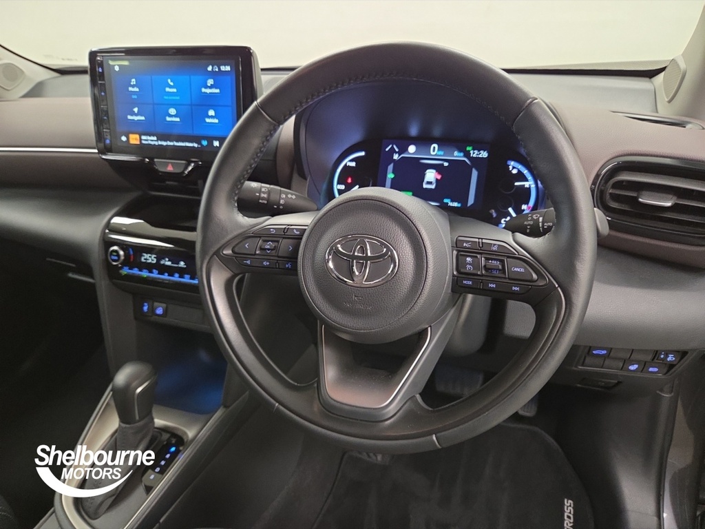 Toyota Yaris Cross Yaris Cross Excel 1.5 Hybrid Awd SXZ8583 Grey #4