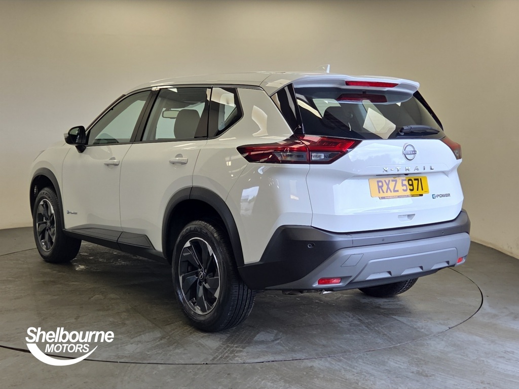 Nissan X-Trail X-trail 1.5 E-power 204 Acenta Premium Xtronic White #2
