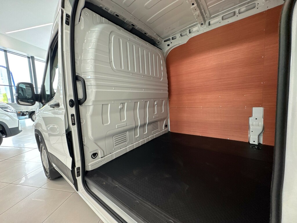 Maxus Deliver 9 2.0 D20 Panel Van Fwd L3 H2 Euro White #10