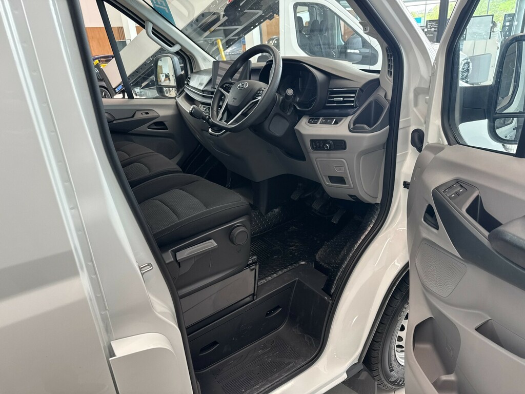 Maxus Deliver 9 2.0 D20 Panel Van Fwd L3 H2 Euro White #12