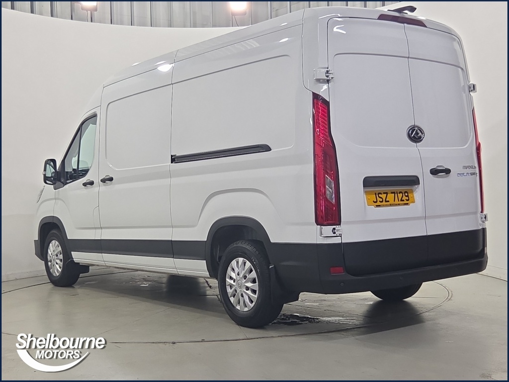 Maxus Deliver 9 Deliver 9 2.0 D20 Lux Panel Van White #2