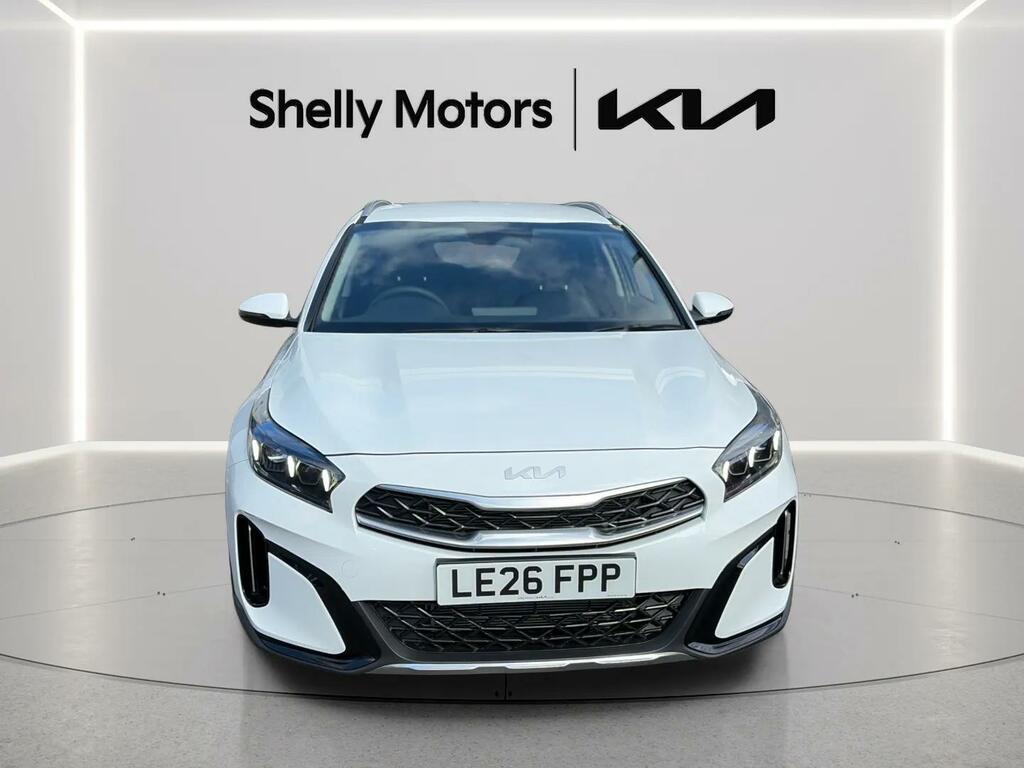 Kia Xceed 1.0T Gdi Isg 113 Pure White #4