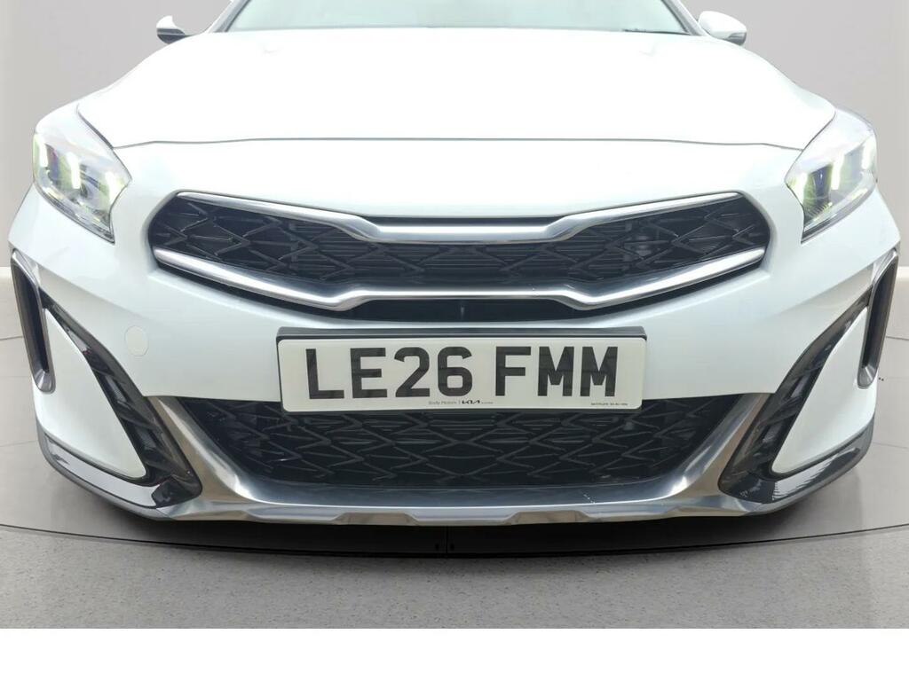 Kia Xceed 1.0T Gdi Isg 113 Pure Dct LE26FMM White #2