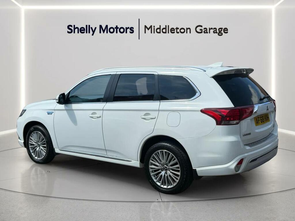 Mitsubishi Outlander 2.4 Phev 4H AF68HXH White #3