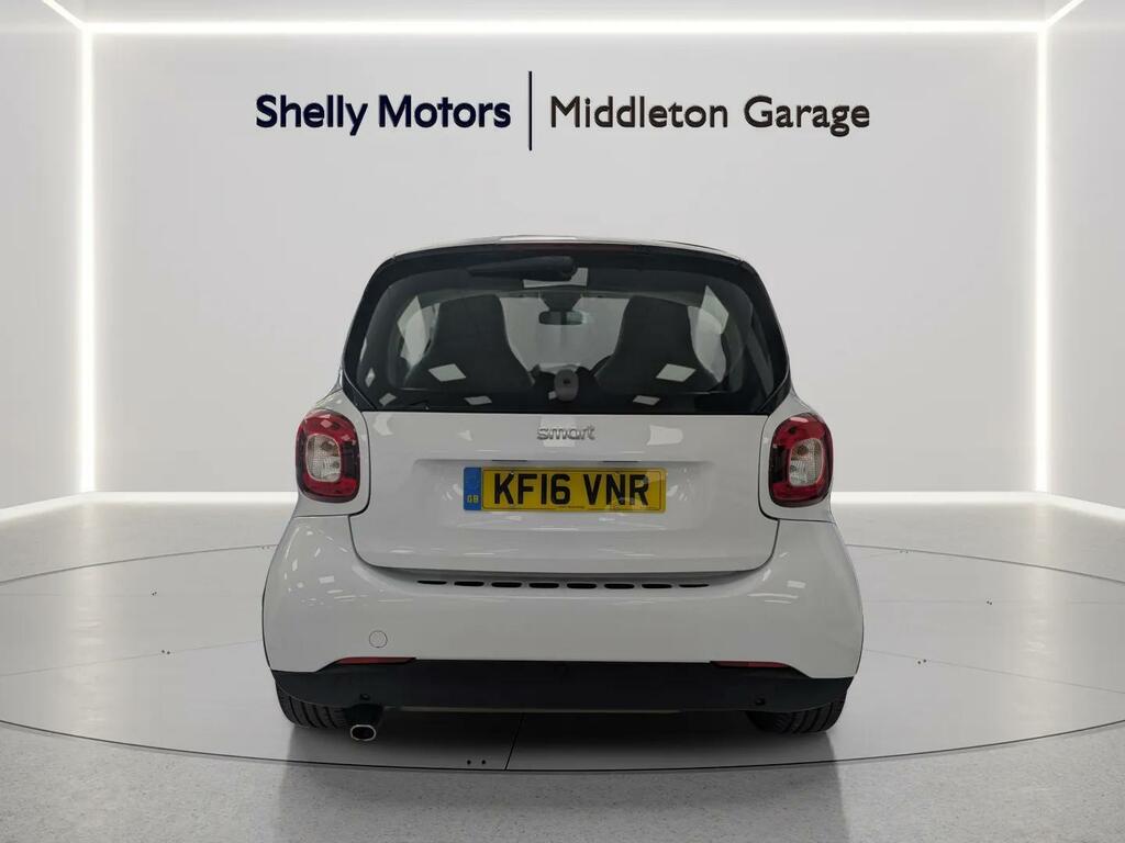 Smart Fortwo Coupe 0.9 Turbo White Edition White #4