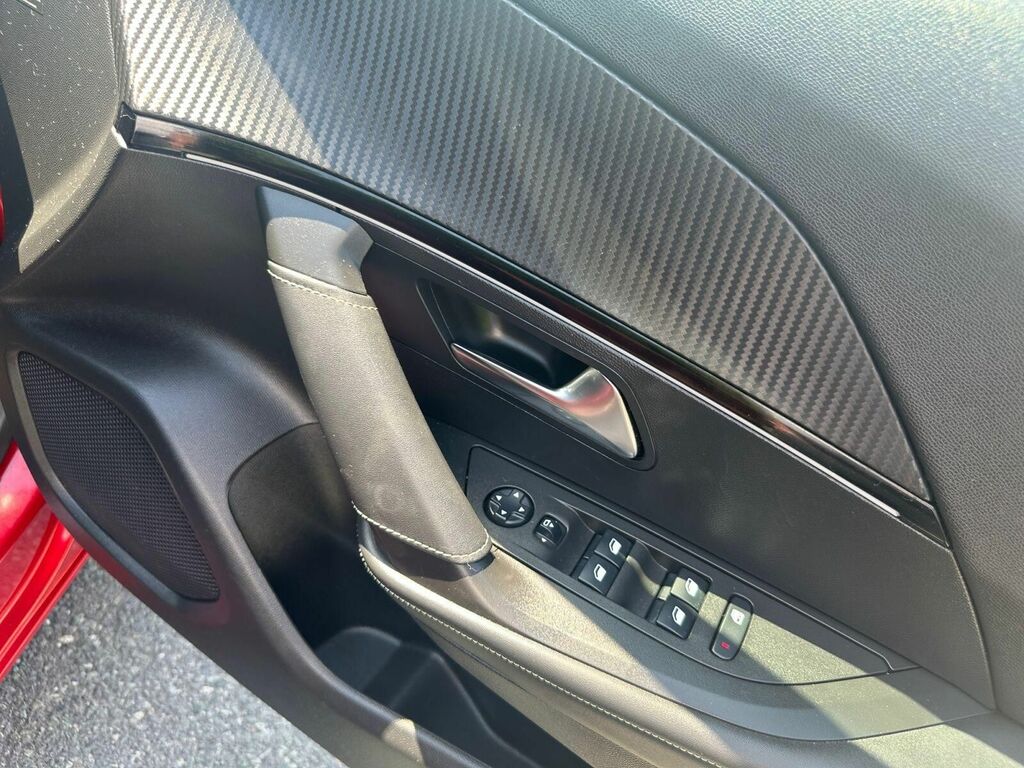 Peugeot 2008 0.0 Gt 135 Bhp Grey #22