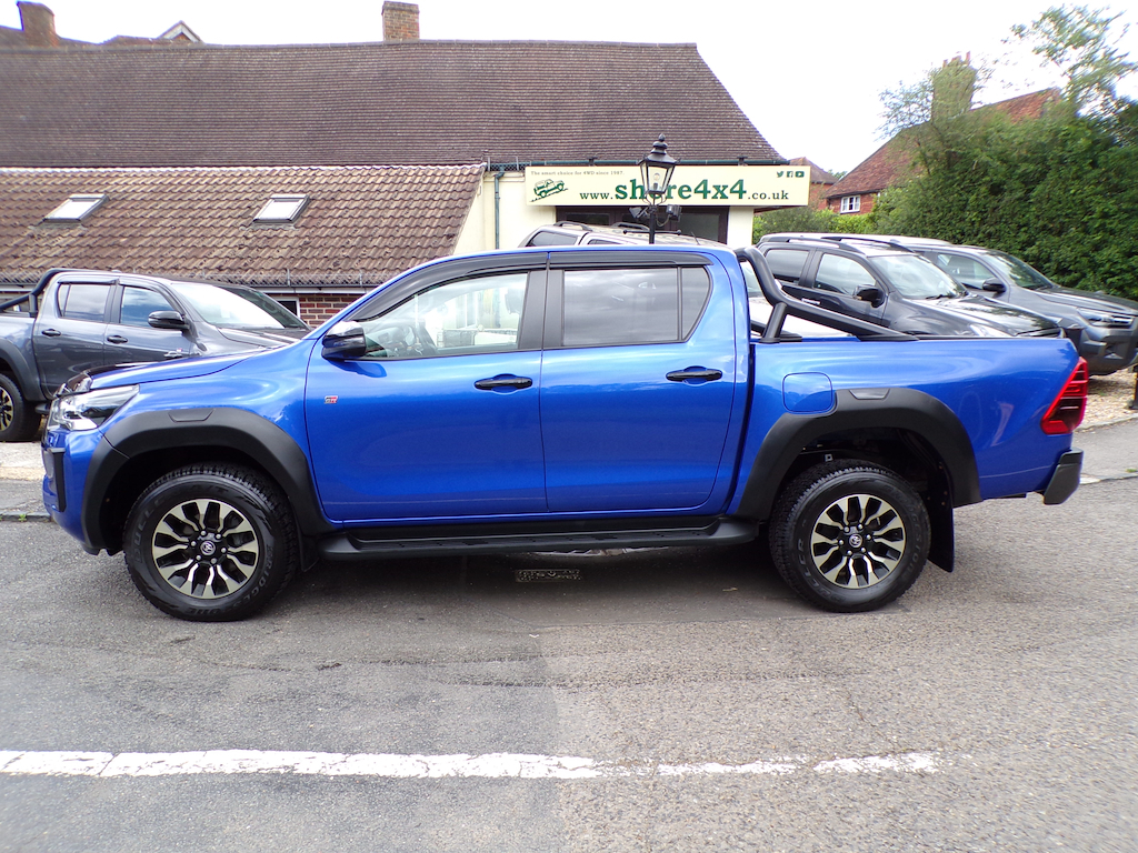 Toyota HILUX 2.8 D-4d Gr Sport Pickup Double Cab Aut Blue #6
