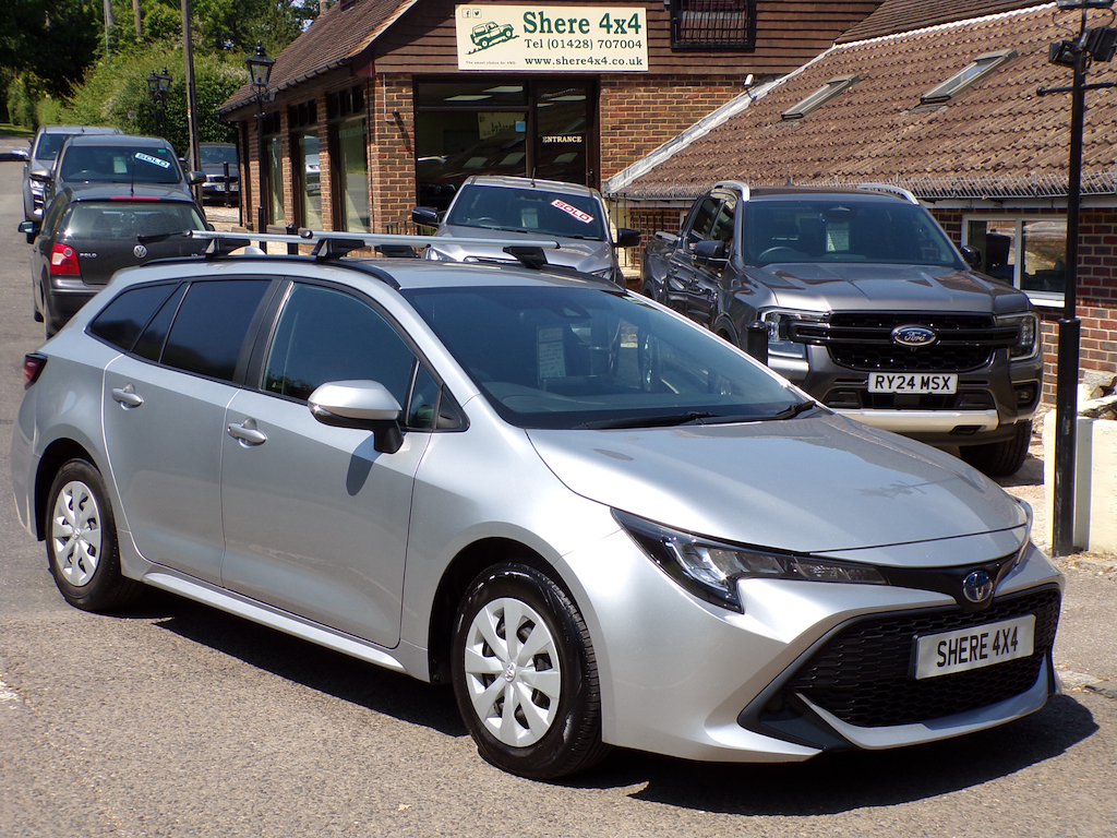 Toyota Corolla Corolla 1.8 Vvt-h Car Derived Van Hybri Silver