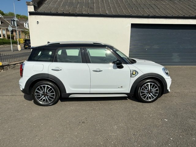 Mini Countryman 1.5 7.6Kwh Cooper Se Sport Suv Plug-in KE19AAK White #2