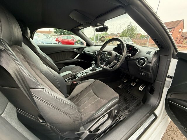 Audi TT 1.8T Fsi Sport 6Spd 180Ps Silver #7