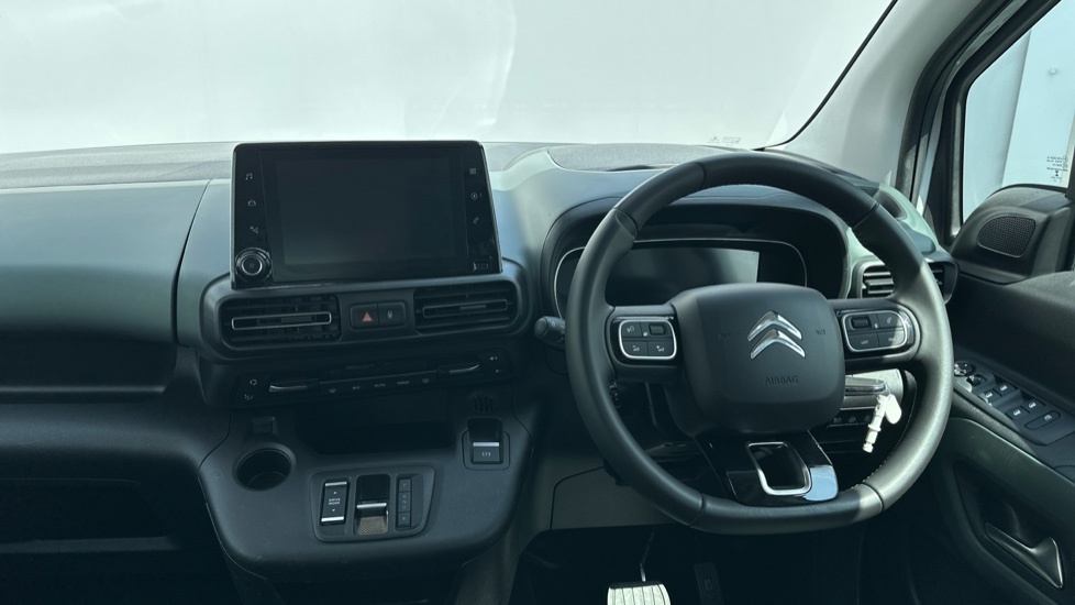 Citroen e-Berlingo 50Kwh Flair Xtr M Mpv 7.4Kw Cha White #4