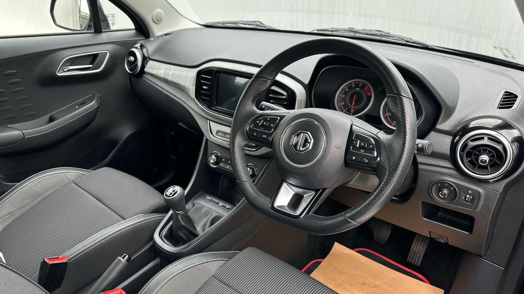 MG MG3 1.5 Vti-tech Exclusive Nav Hatchback Ma NU72JJX Black #2