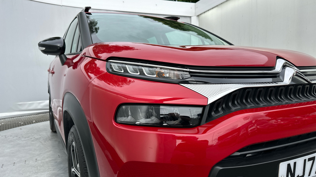 Citroen C3 Aircross Puretech Shine Plus Ss Eat6 Red #58