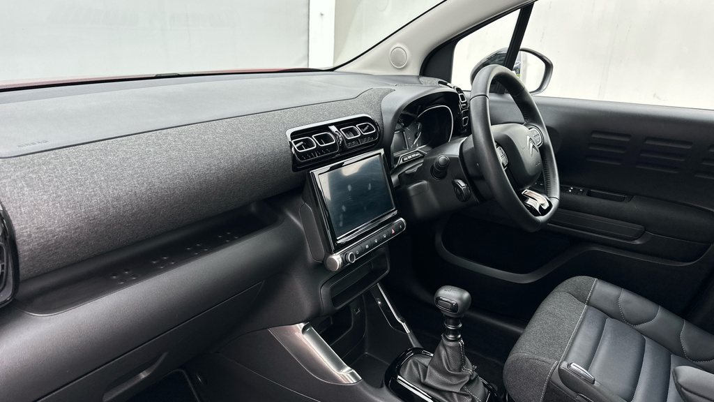 Citroen C3 Aircross Puretech Shine Plus Ss Eat6 Red #33