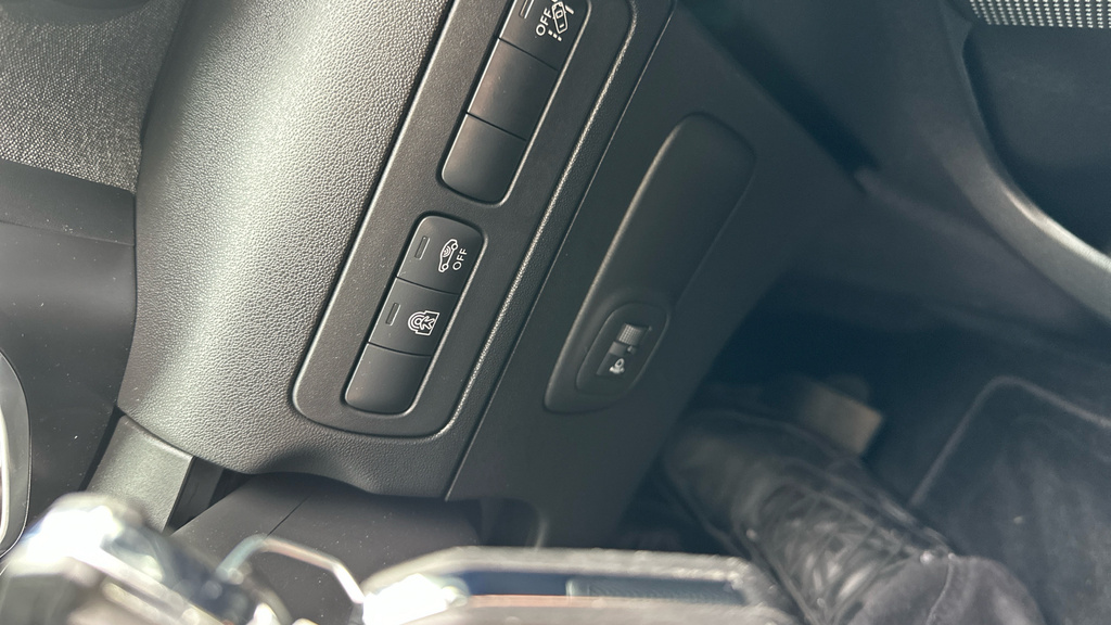 Citroen C3 Aircross Puretech Shine Plus Ss Eat6 Red #68