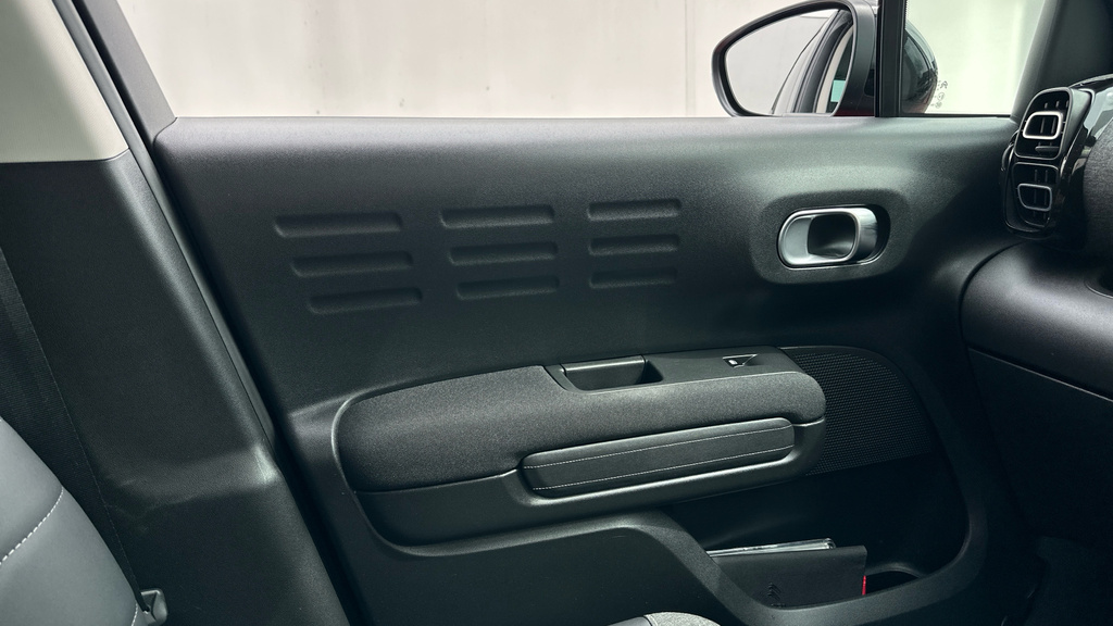 Citroen C3 Aircross Puretech Shine Plus Ss Eat6 Red #89
