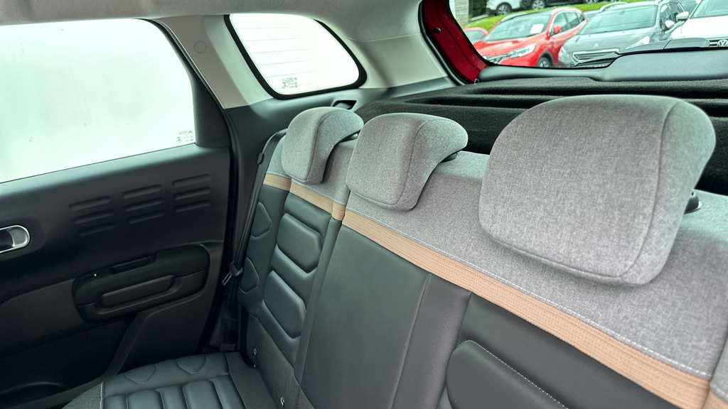 Citroen C3 Aircross Puretech Shine Plus Ss Eat6 Red #14