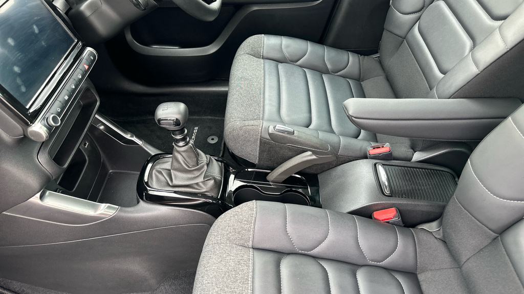 Citroen C3 Aircross Puretech Shine Plus Ss Eat6 Red #35