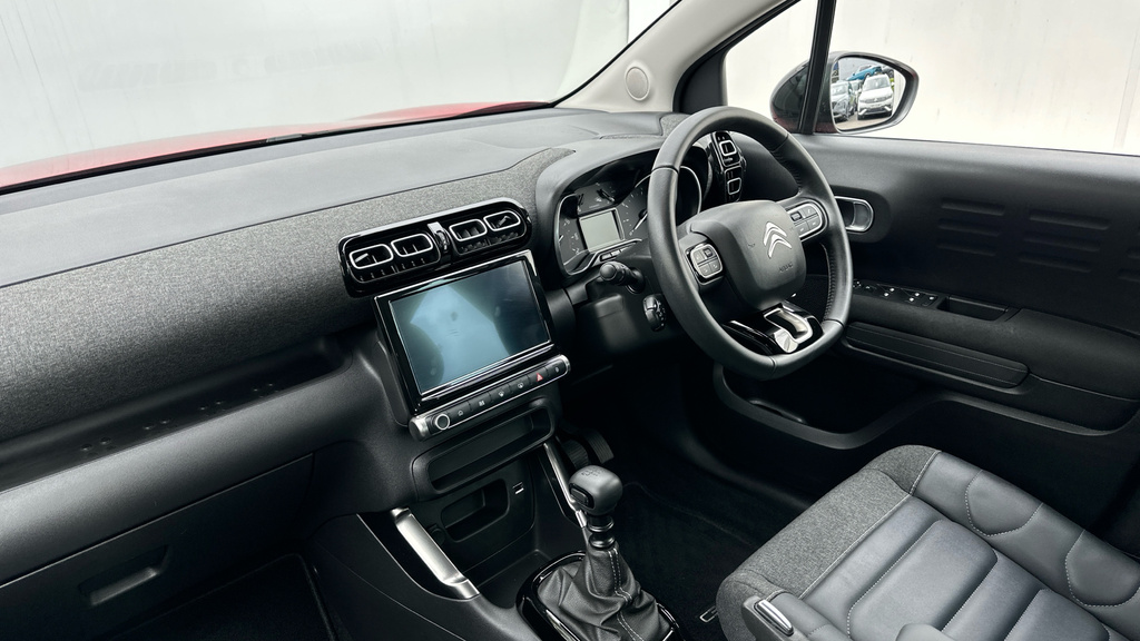 Citroen C3 Aircross Puretech Shine Plus Ss Eat6 Red #11
