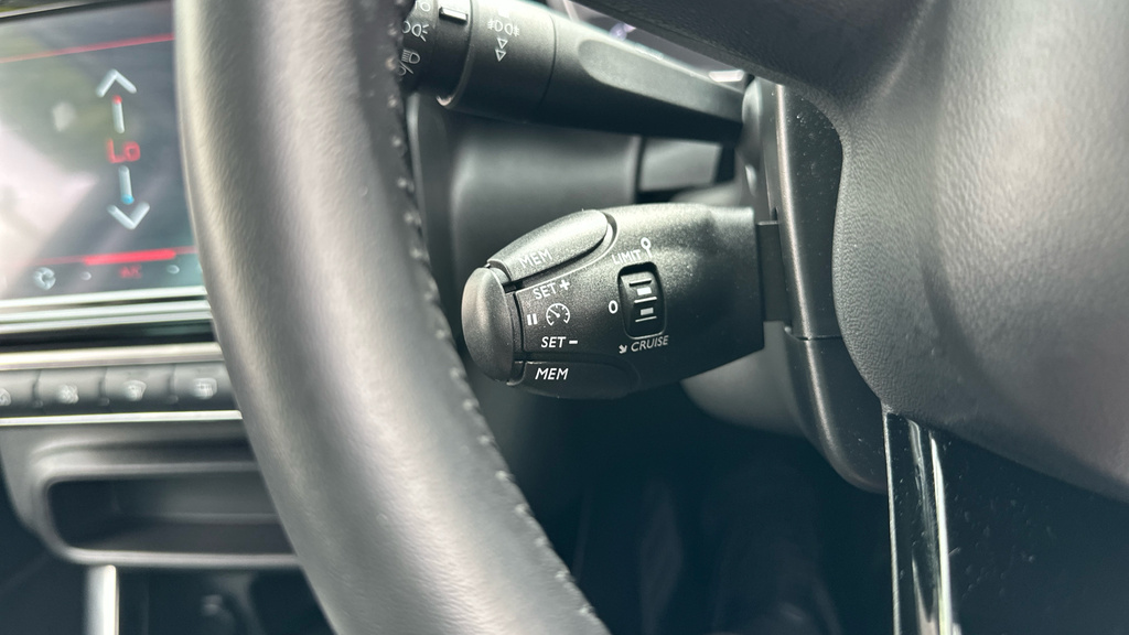 Citroen C3 Aircross Puretech Shine Plus Ss Eat6 Red #72