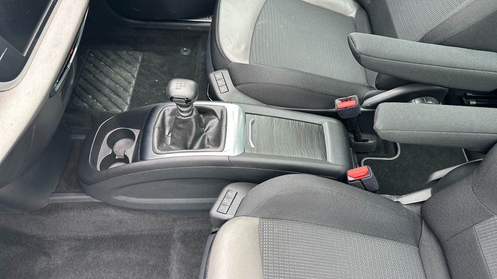Citroen Grand C4 SpaceTourer 1.2 Puretech 130 Feel Blue #37