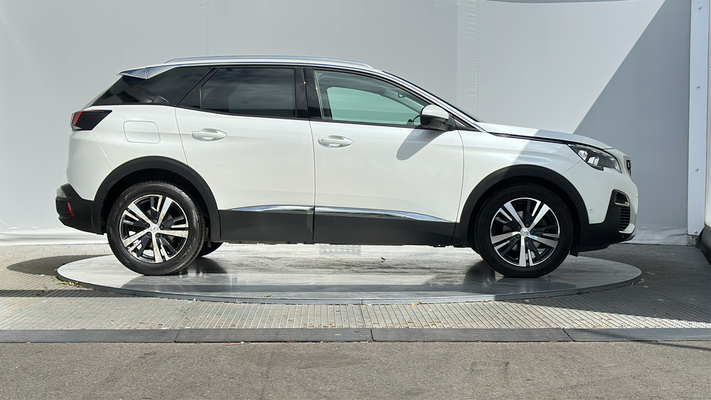 Peugeot 3008 1.6 Puretech Allure Suv Eat Euro 6 Ss LM68YKO White #5