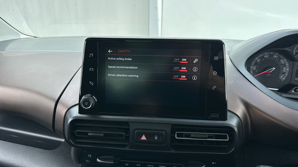 Peugeot Rifter Bluehdi Active  #88