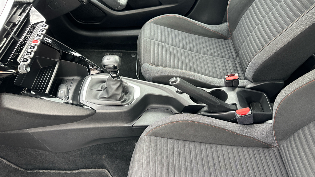 Peugeot 208 1.2 Puretech Active Grey #35